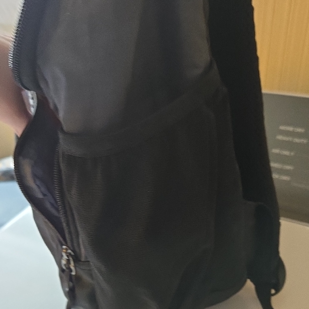 Ozark Trail Black and Gray Backpack - Picture 8 of 8